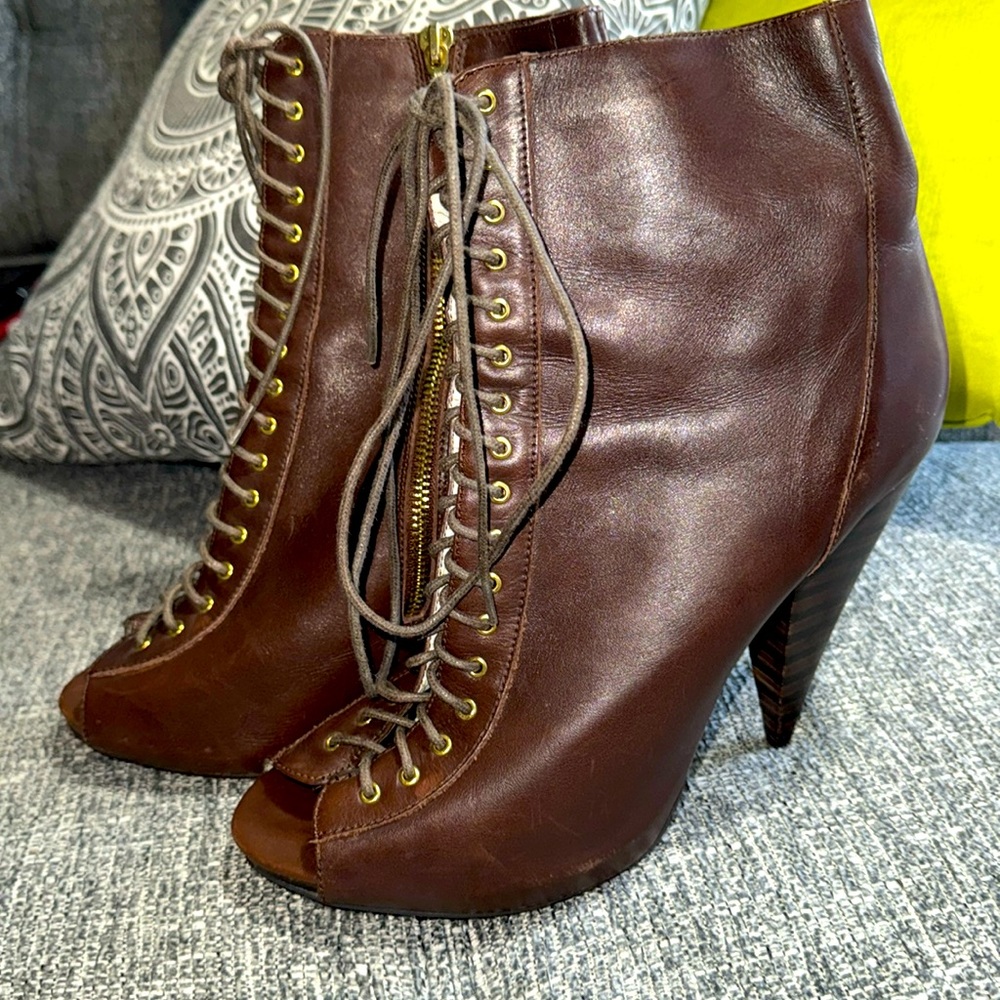 Matiko peep toe boots
